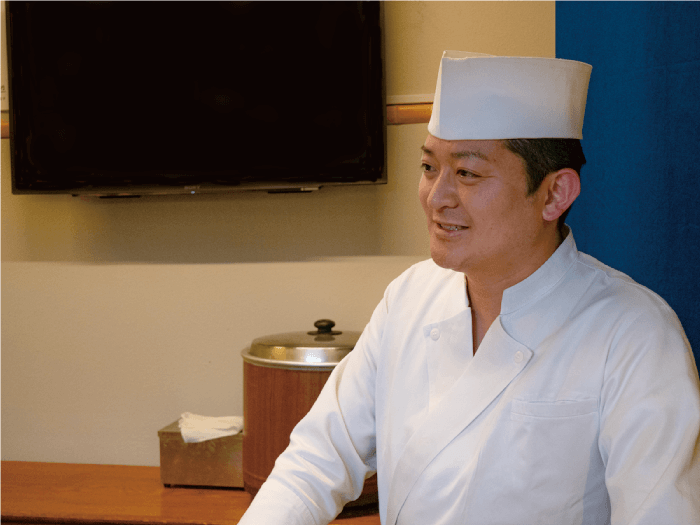 鮨みずきの前田恒平さん